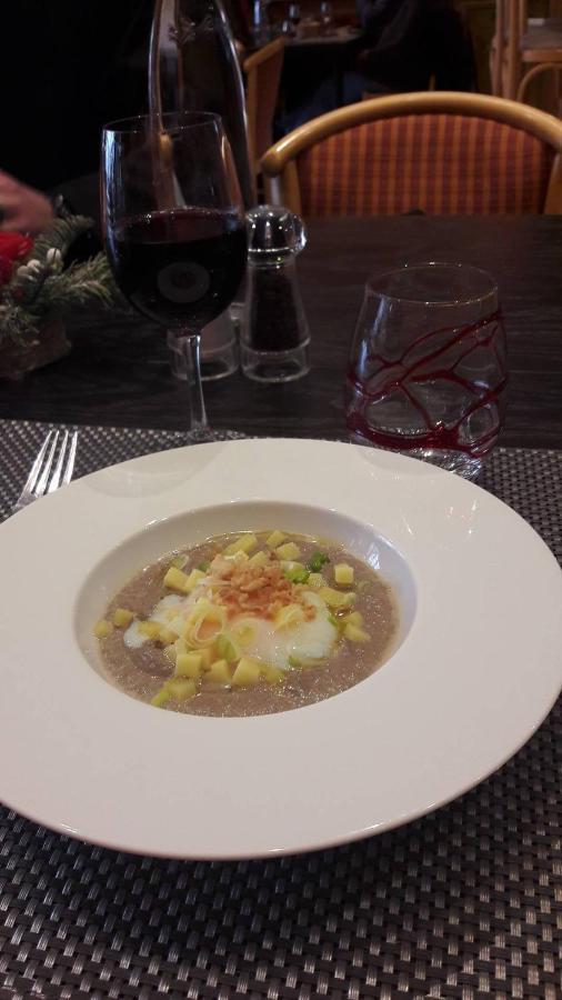 Le Lion D'Or Hotel Selles-sur-Cher Szoba fotó